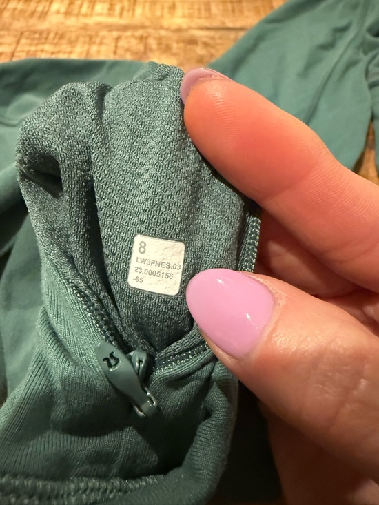 Lululemon Its Rulu Run Cropped Half Zip Size 8 - Picture 8 of 13